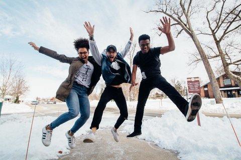 Bio study - adolescents jumping